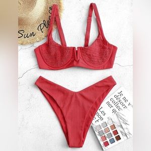 Underwire Balconette Bikini